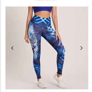 NWT Niyama Sol “I See” Barefoot Leggings-Size XS